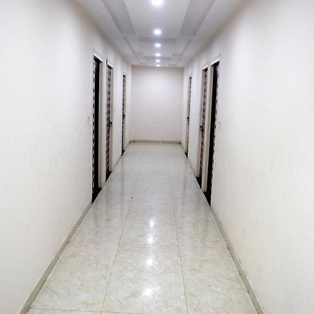 Hotel Harish Palace Агра Екстер'єр фото